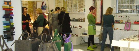 Design und Handwerk trifft Kunst Design und Handwerk trifft Kunst